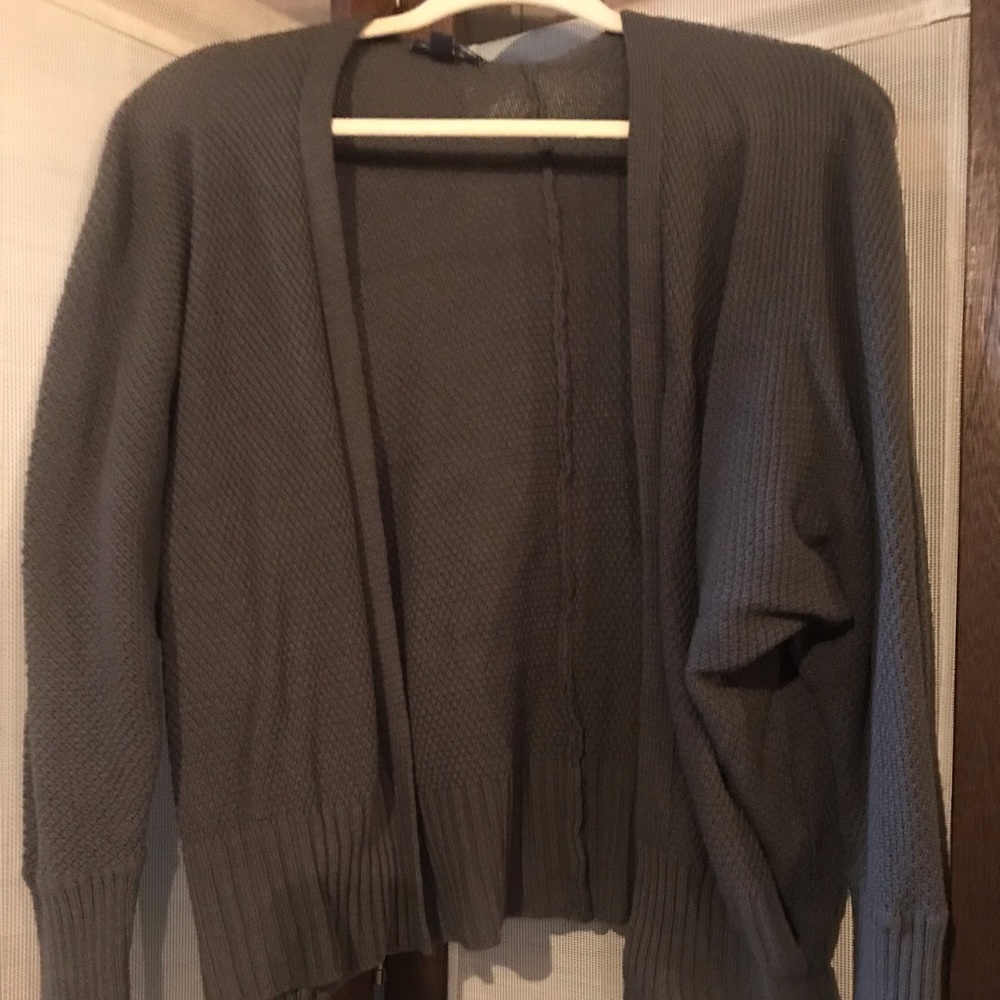 American Eagle Sweater